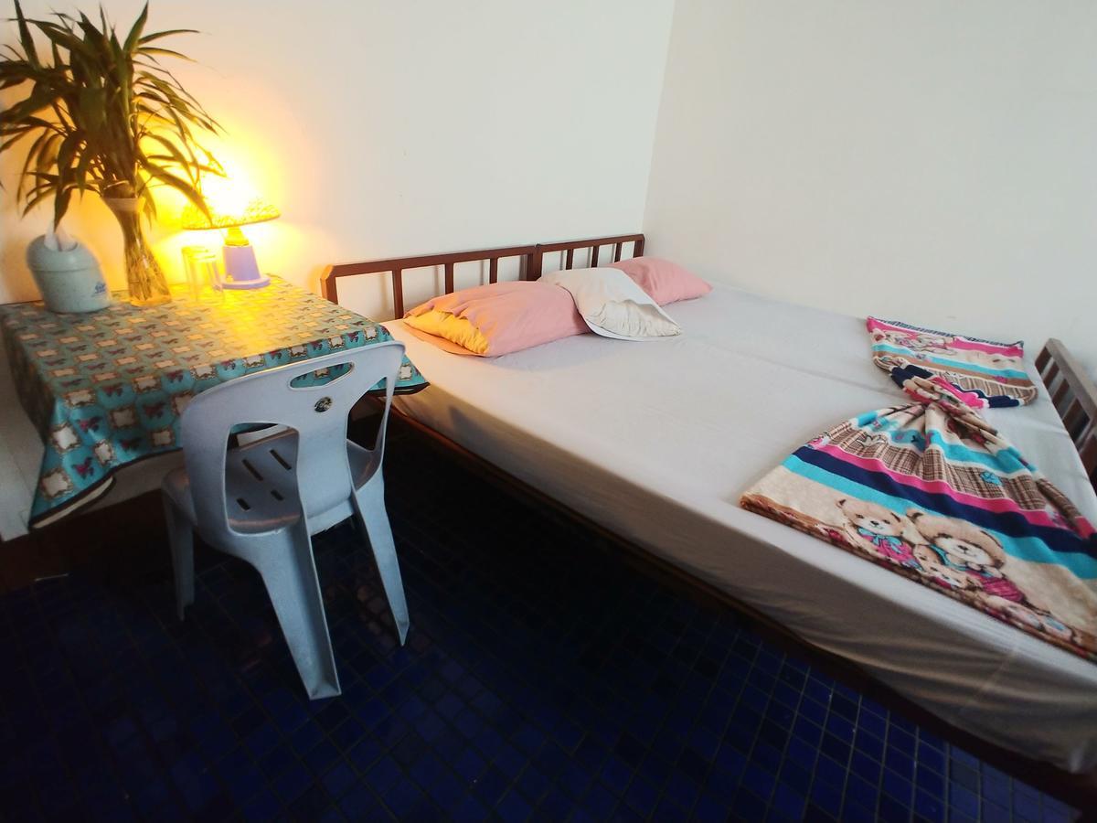 Prasuri Guest House Bangkok Exterior foto